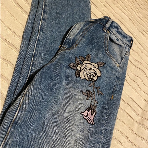 Pac Sun - Picture 2 of 3